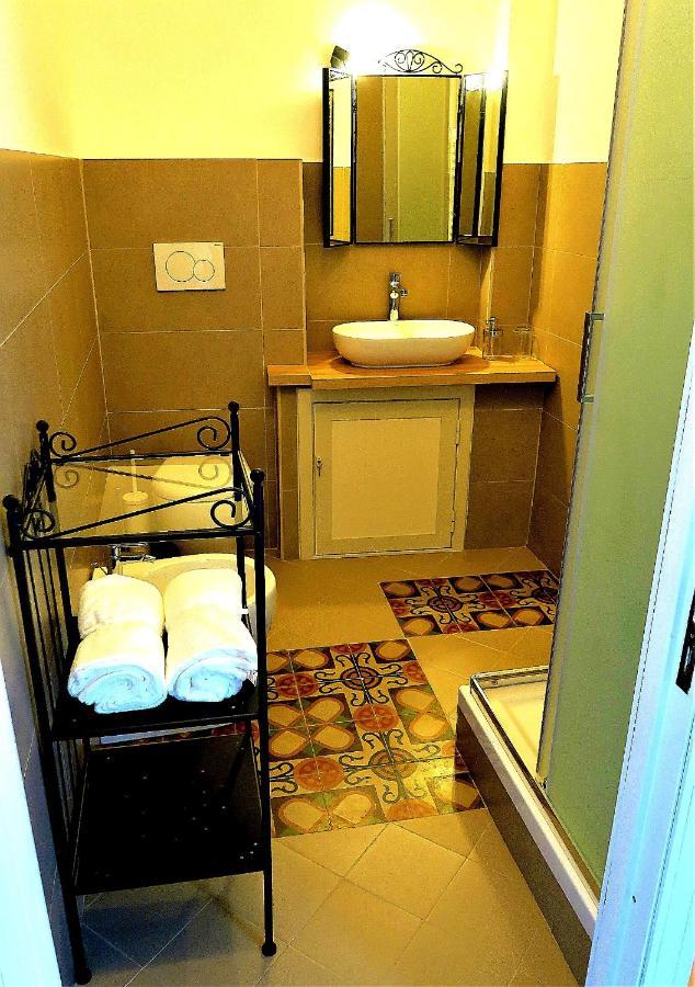 Mokarta B&B Catania Bagian luar foto